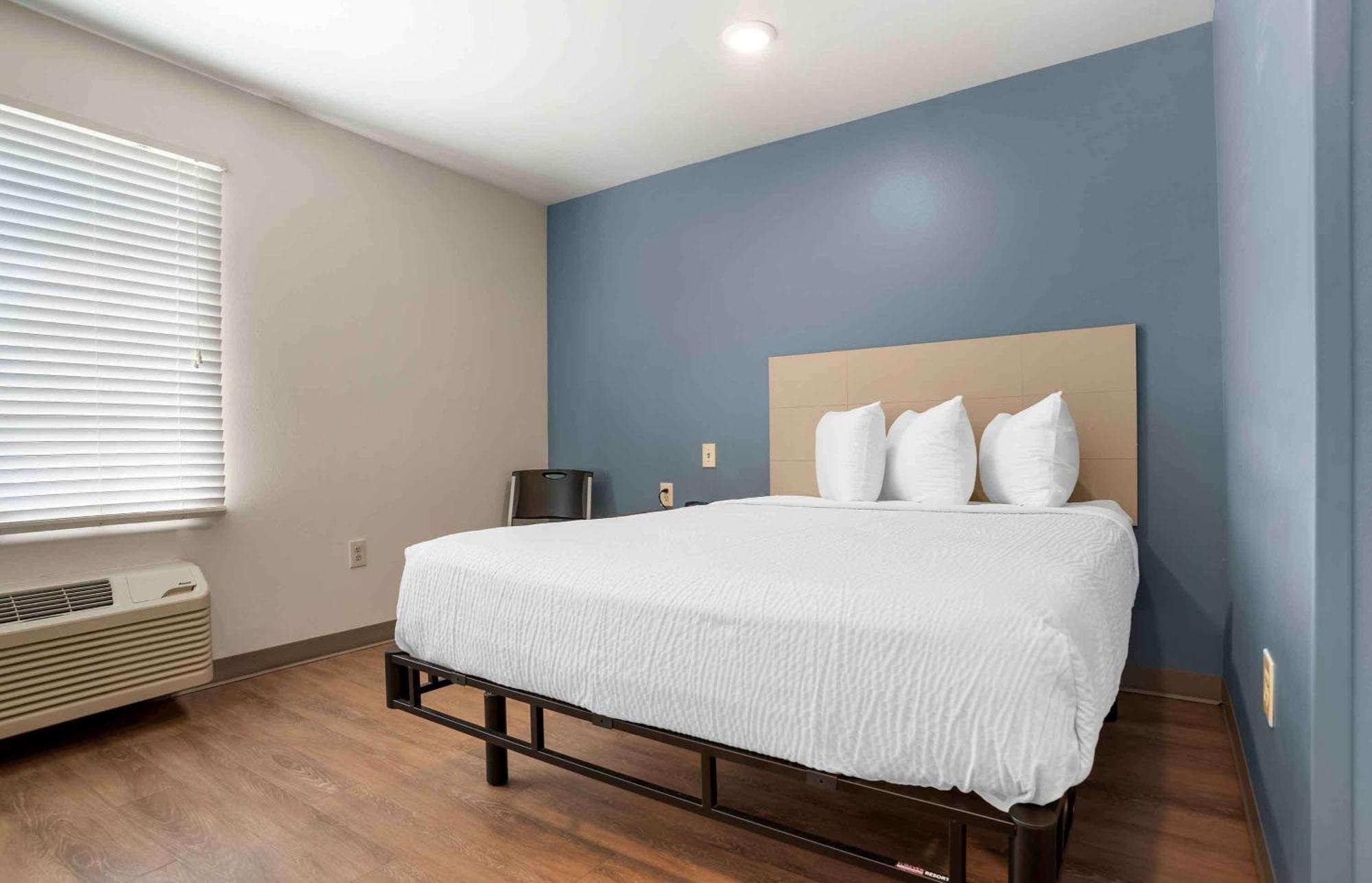 Extended Stay America Select Suites - Tampa - Brandon - East Heartland Exterior foto